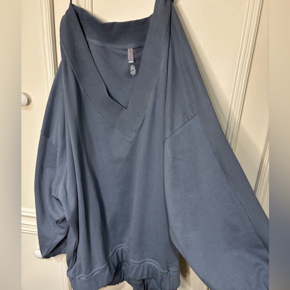 Free People Movement Oversized Sweater - Picture 1 of 3